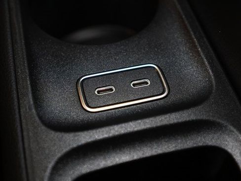 New 2026 Mercedes-Benz GLS 450 4MATIC image 37