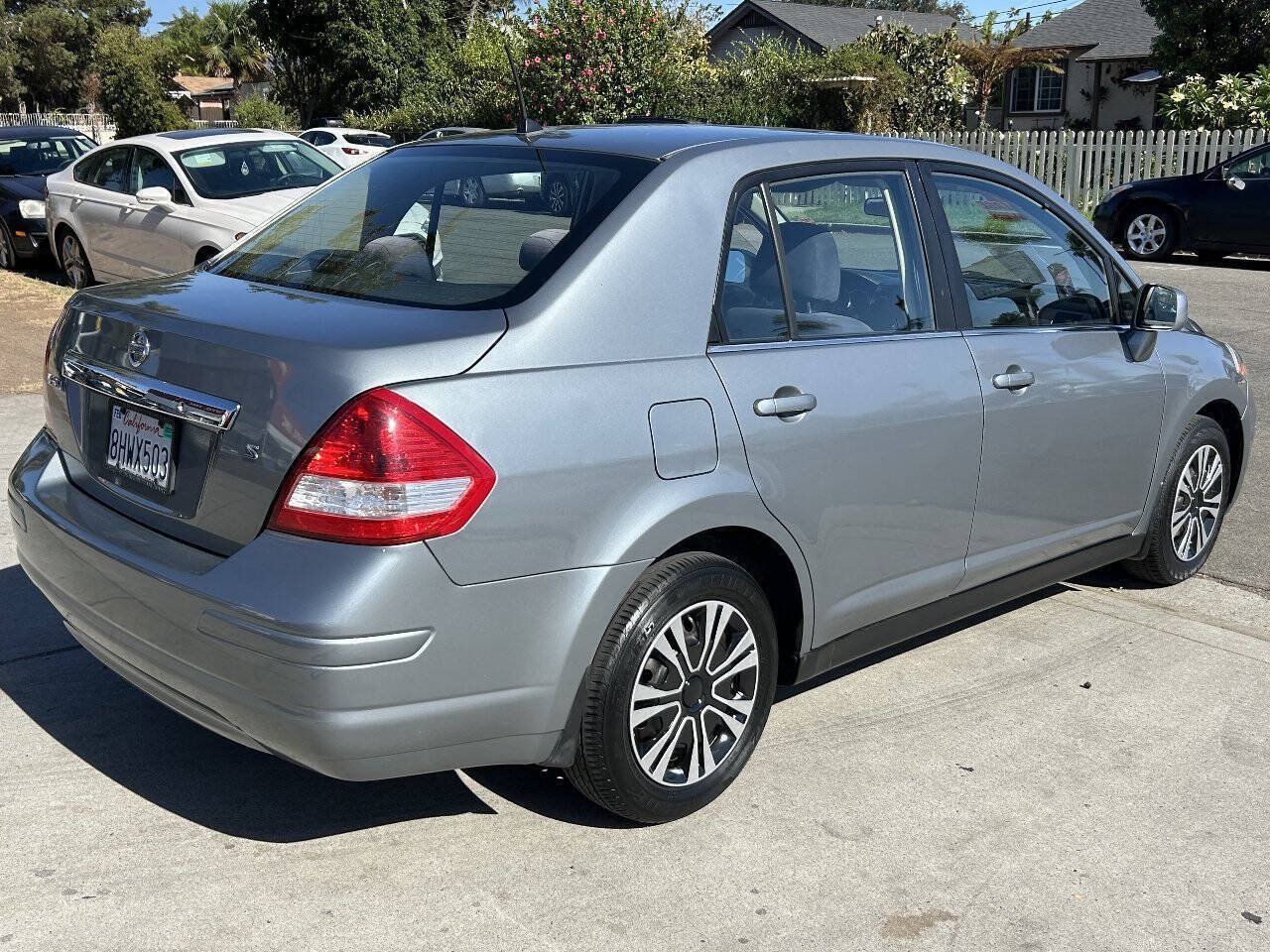 Used 2007 Nissan Versa 1.8 S w/ PWR Pkg FWD image 7