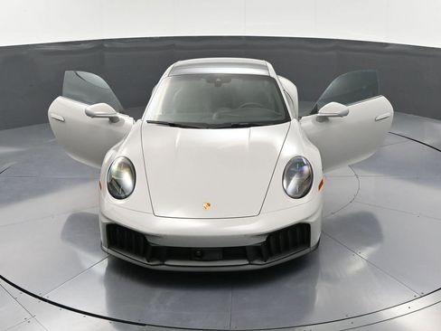 New 2026 Porsche 911 Carrera GTS image 32