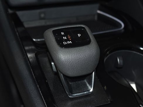 Certified 2026 Nissan Rogue SL AWD/4WD image 14