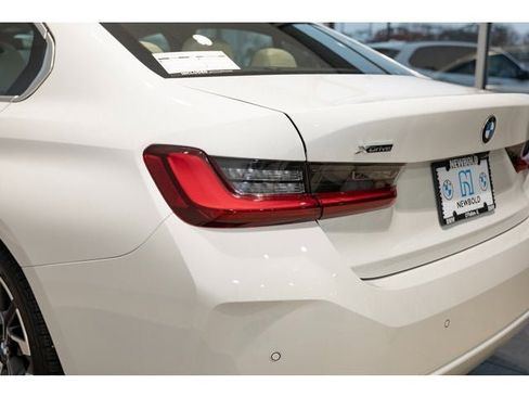 New 2026 BMW 330i xDrive Sedan w/ Convenience Package image 49