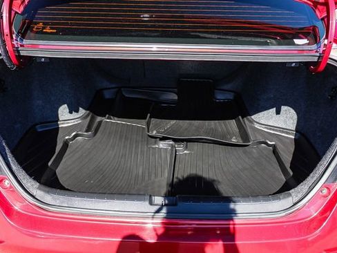 Used 2019 Honda Accord Touring image 32