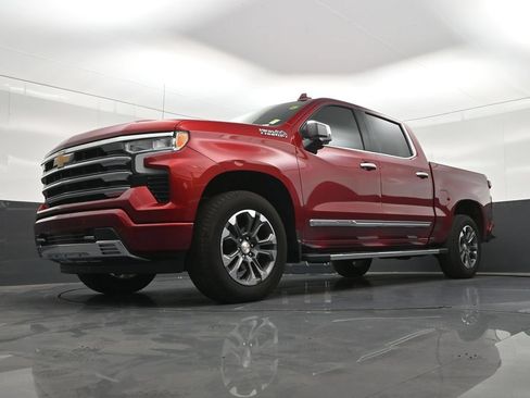 Used 2025 Chevrolet Silverado 1500 High Country RWD image 25