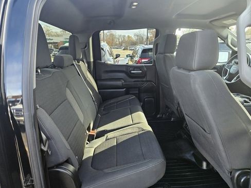 Used 2021 Chevrolet Silverado 1500 LT w/ Z71 Off-Road Package image 12