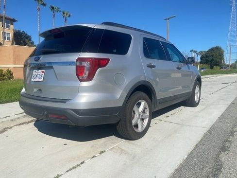 Used 2018 Ford Explorer FWD image 5