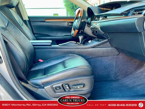 Used 2013 Lexus ES 300h image 15