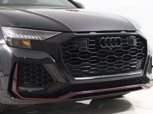 Used 2023 Audi RS Q8 image 55