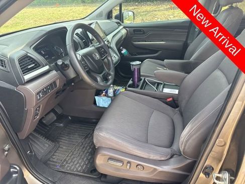 Used 2019 Honda Odyssey EX image 13