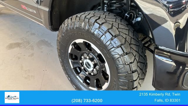 Used 2025 Ford F350 Platinum w/ Tremor Off-Road Package AWD/4WD image 16