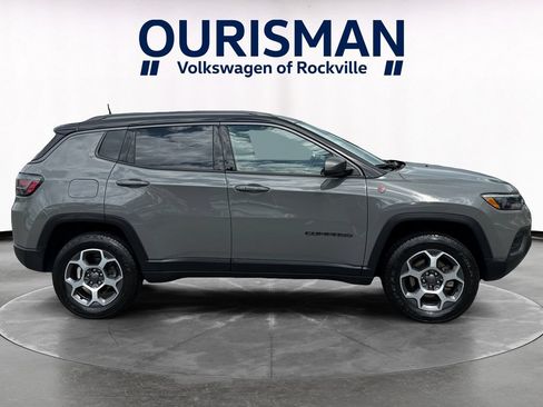 Used 2022 Jeep Compass Trailhawk w/ Trailhawk Elite Group AWD/4WD image 7