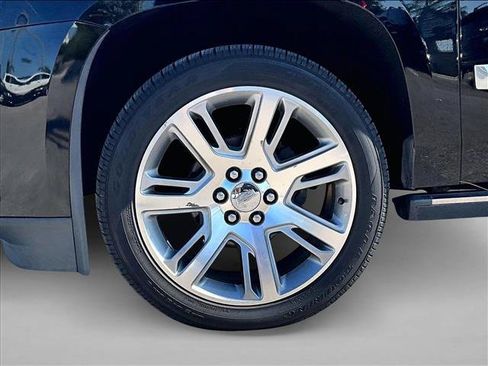 Used 2016 Cadillac Escalade Premium AWD/4WD image 10