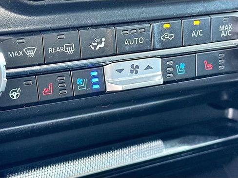 Used 2024 Ford F150 Platinum w/ Equipment Group 703A Plus image 20