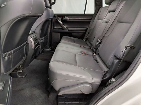 Used 2022 Lexus GX 460 w/ Black Line Special Edition image 27