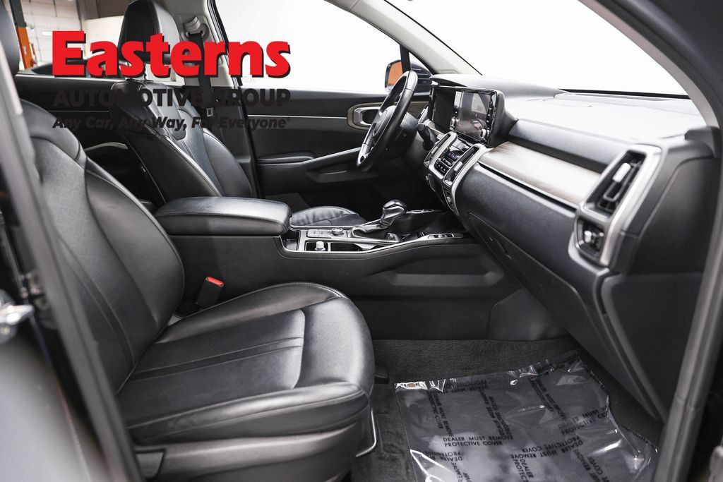 Used 2022 Kia Sorento S AWD/4WD image 23