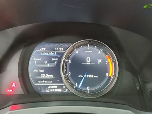 Used 2025 Lexus IS 350 F Sport w/ Navigation Package RWD image 37