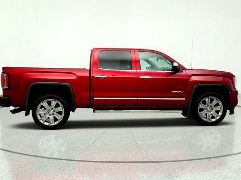 Used 2018 GMC Sierra 1500 Denali w/ Denali Ultimate Package AWD/4WD image 4
