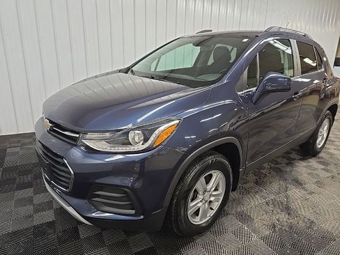 Used 2018 Chevrolet Trax LT w/ LPO, Protection Package image 8
