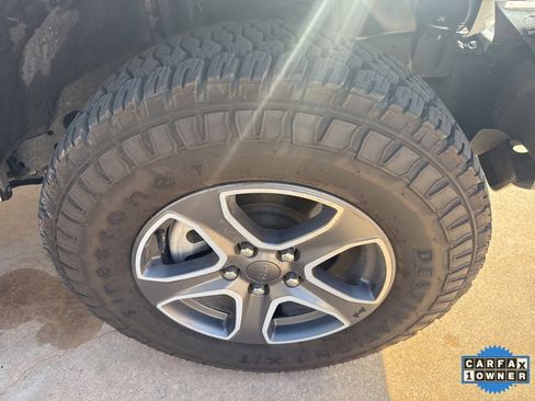 Used 2022 Jeep Wrangler Unlimited Sport image 32