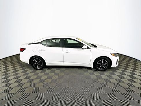 Certified 2024 Nissan Sentra SV FWD image 11