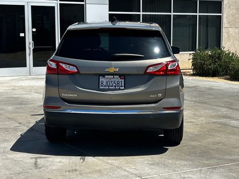 Used 2018 Chevrolet Equinox LT image 7