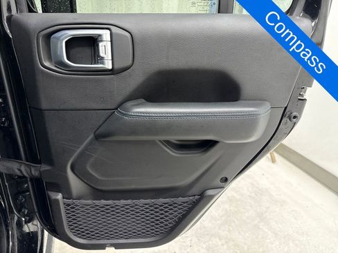 Used 2023 Jeep Wrangler Unlimited Rubicon 4xe w/ Steel Bumper Group image 12