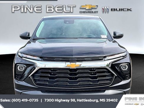 New 2026 Chevrolet TrailBlazer LS FWD image 3