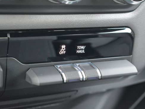 Used 2022 RAM 1500 Big Horn image 18