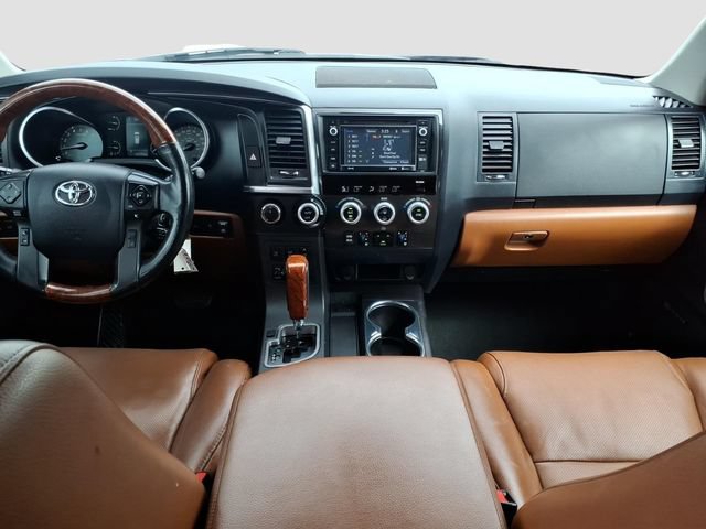 Used 2019 Toyota Sequoia Platinum AWD/4WD image 18