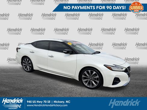 Used 2019 Nissan Maxima Platinum FWD image 1