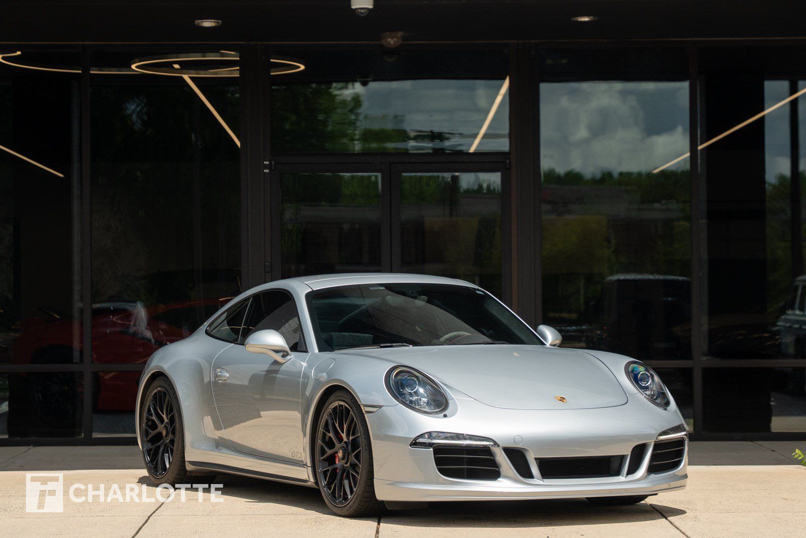 Used 2016 Porsche 911 Carrera GTS w/ GTS Interior Package RWD image 2