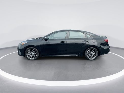 Used 2023 Kia Forte GT-Line w/ GT-Line Premium Package FWD image 6