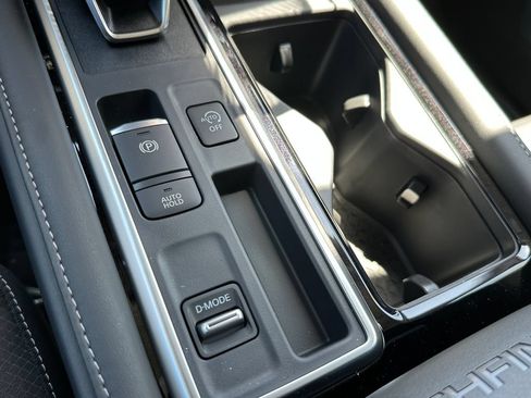 New 2026 Nissan Pathfinder SL FWD image 30