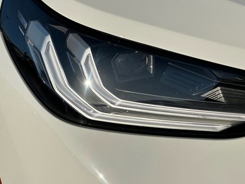 Used 2025 BMW X3 xDrive30i w/ Convenience Package image 10