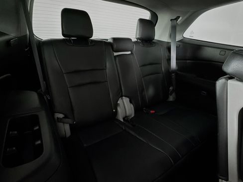 Certified 2017 Honda Pilot LX image 24