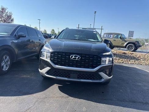 Used 2023 Hyundai Santa Fe SEL AWD/4WD image 2