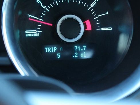 Used 2013 Ford Mustang GT image 24