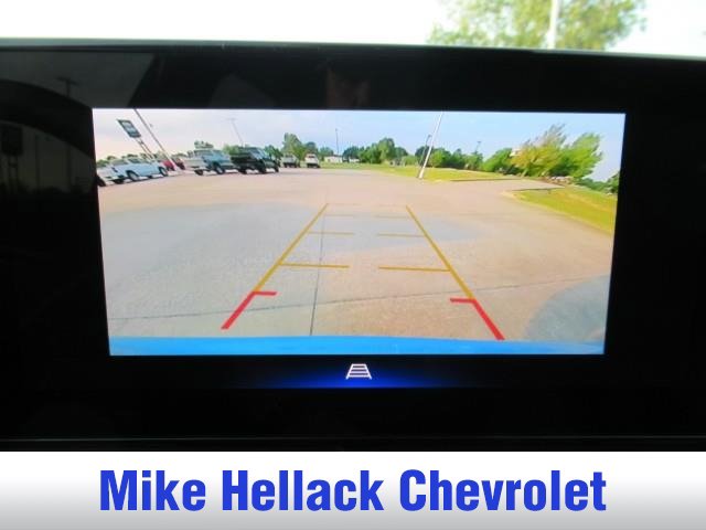 Used 2026 Chevrolet Trax RS FWD image 28