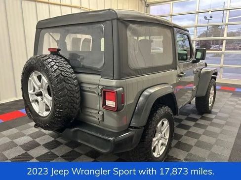 Used 2023 Jeep Wrangler Sport AWD/4WD image 3