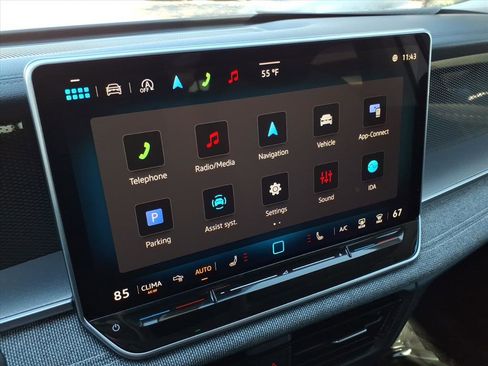 Certified 2025 Volkswagen Tiguan S image 28