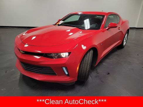 Used 2017 Chevrolet Camaro LT image 5