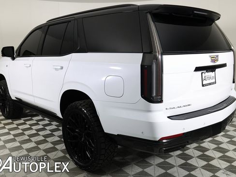 Used 2026 Cadillac Escalade Sport w/ Touring Package image 7