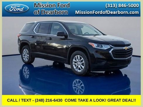 Used 2018 Chevrolet Traverse LS image 1