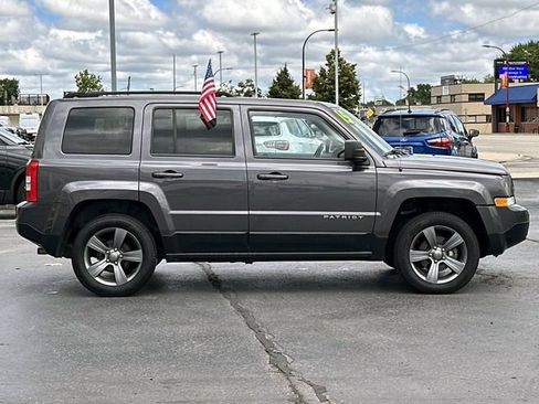 Used 2015 Jeep Patriot High Altitude AWD/4WD image 2