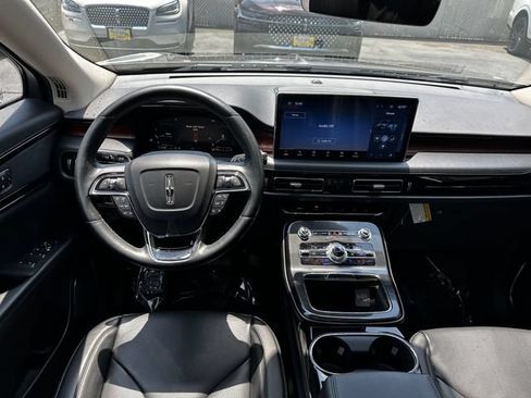 Certified 2023 Lincoln Nautilus Reserve AWD/4WD image 13