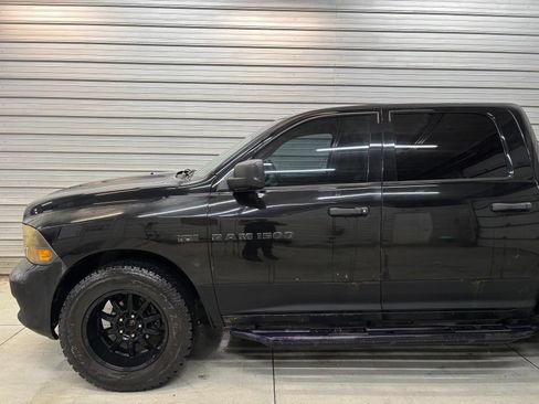 Used 2012 RAM 1500 Express w/ ST Popular Equipment Group AWD/4WD image 3