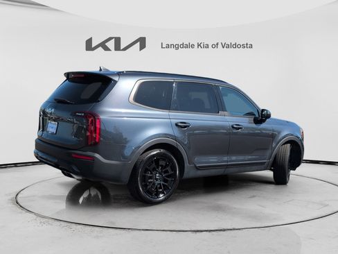 Used 2022 Kia Telluride EX w/ EX Premium Package AWD/4WD image 4