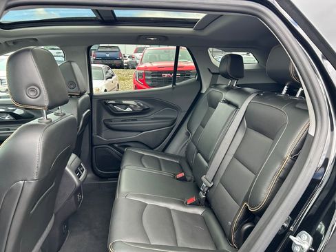 Used 2024 GMC Terrain AT4 AWD/4WD image 35