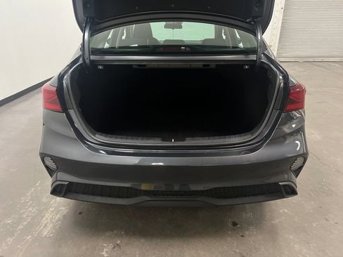Used 2024 Kia Forte LXS FWD image 24