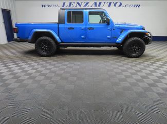 Used 2022 Jeep Gladiator Sport AWD/4WD video 2