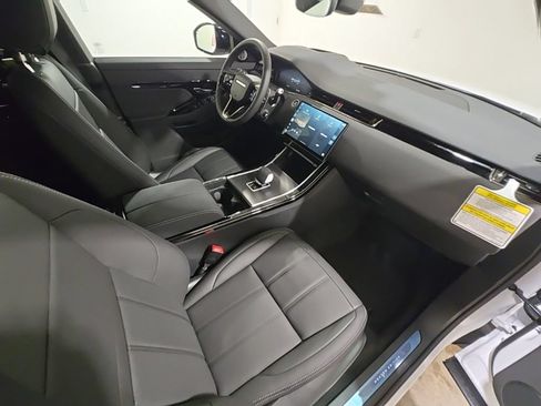 New 2026 Land Rover Range Rover Evoque Hoxton AWD/4WD image 29